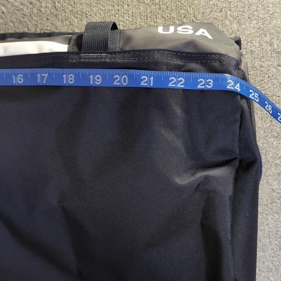 The North Face International Team USA Basecamp Duffel Bag/Backpack Navy - Large - Picture 15 of 16